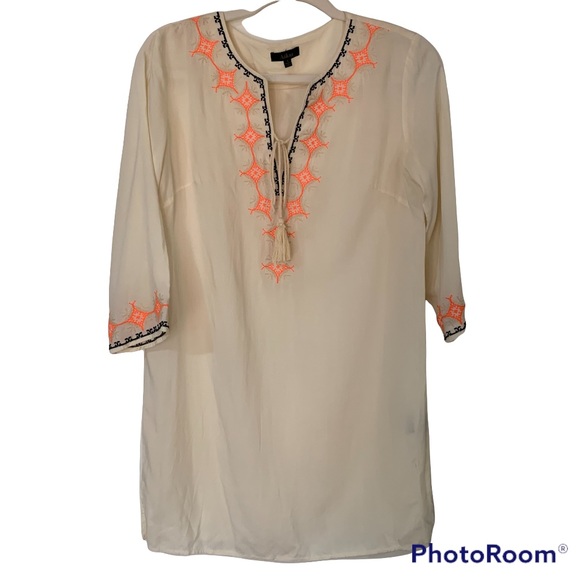 Aakaa Embroidered Tassel Tunic size small - Picture 1 of 5